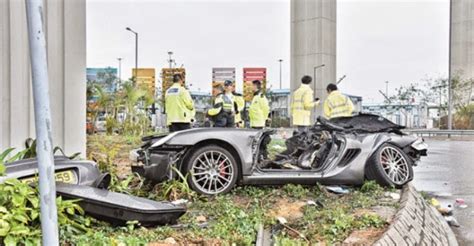 Two Cathay Pacific Pilots Die In Violent Hong Kong Porsche Crash
