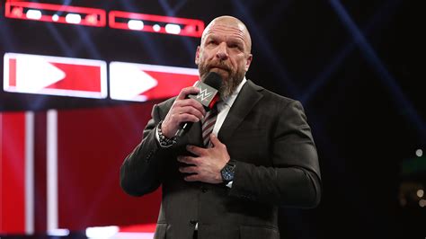 Triple H Reportedly Calls Out Raw Star During Wwe Backstage Meeting