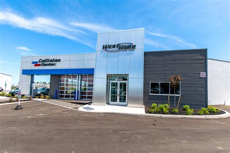 West Herr Collision Center | LeFrois