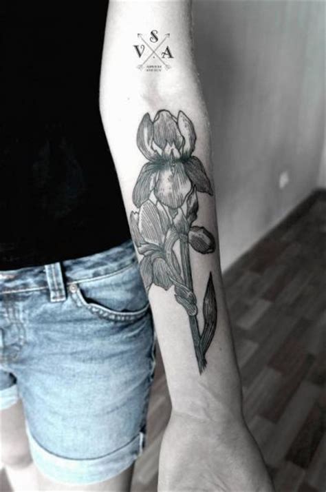 Arm Flower Dotwork Tattoo By Master Tattoo
