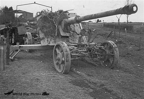 Anti Tank Gun Pak 43 And Sws World War Photos