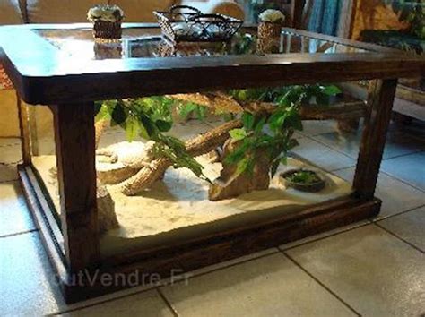 Coffee table vivarium coffee table terrarium diy coffee table diy table snake enclosure 25+ incredible terrarium coffee table ideas / freshouz.com. Table basse terrarium rustique pour reptiles 1 | Terrarium ...