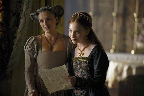 The Tudors Princess Elizabeth Tudor And Katherine Ashley Tudor Dress Princesses Tudor Dress