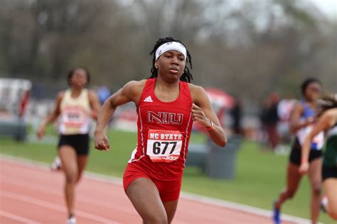 neshay curtis women s track and field niu athletics