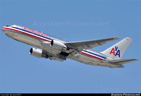 N323aa American Airlines Boeing 767 200er At Los Angeles Intl Photo