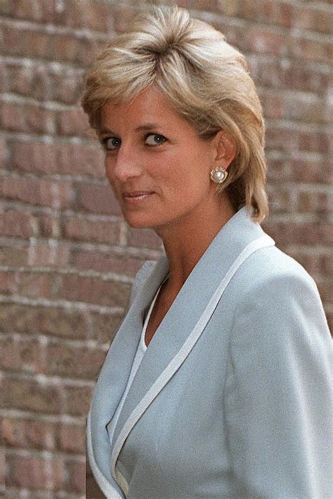 Collection by deborah morrow • last updated 2 weeks ago. 50 of Princess Diana's Best Hairstyles | Princess diana ...