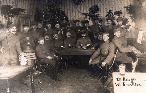Wwi German Soldiers Celebrate Christmas 1916 Vintage Everyday