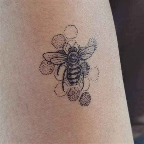 Reposting From Rtattoos My Bee Utiful Honey Bee Tattoo Done By Andrew