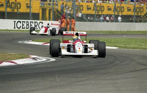Venticinque Anni Senza Ayrton Senna Il Pilota Mito Le Foto Di Un Uomo