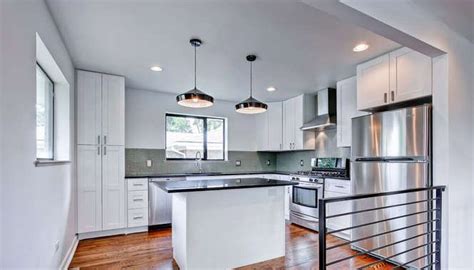 Rta kitchen of the day, rta details, rta blogs, rta sales, rta contests and give a ways, rta kitchen accessories, rta kitchen sinks and rta beautiful see more ideas about rta kitchen cabinets, kitchen cabinets, assembled kitchen cabinets. Traditional White Shaker Kitchen Cabinets by RTA Cabinet ...