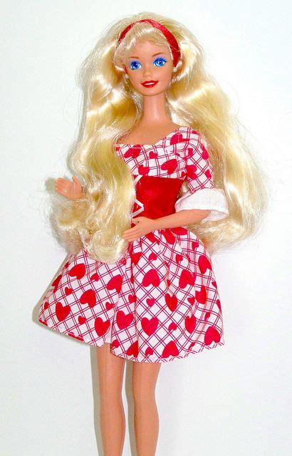 1995 Valentine Sweetheart Barbie Girl Barbie Dolls Barbie