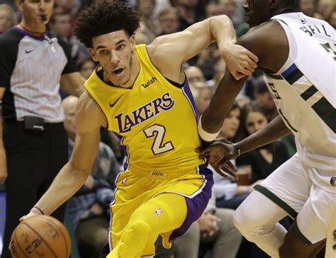 Rotowire.com is a company based in madison, wisconsin, u.s. Lonzo Ball becomes youngest NBA player ever to record a ...