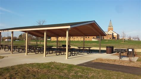 The park district of the west end of the city of glasgow, scotland, is an area located around park circus, which sits atop a hill beside kel. McCaslinPark2016-435 | Carol Stream Park District