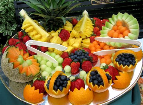 30 Easy Fruit Display Ideas