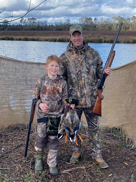 Duck Hunting Broomsedge Rod And Gun