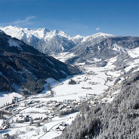 Winter Im Zillertal Urlaub Im Feriendorf Joggler Im Zillertal Tirol