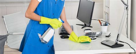 5 Reasons To Hire A Janitorial Service For Your Office Demotix