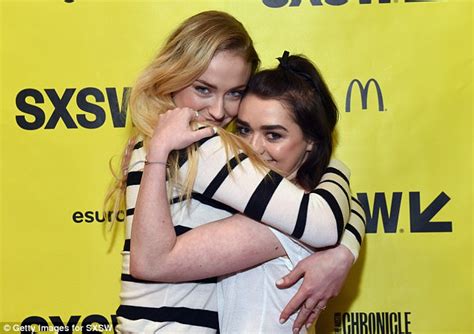 Sophie Turner And Maisie Williams Reunited At Got Event Daily Mail Online