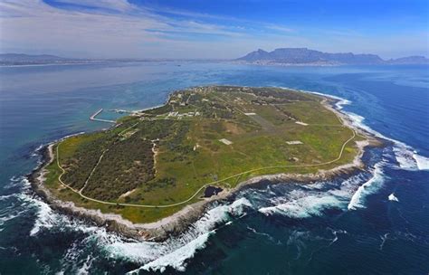 Robben Island A Journey Through The Darkness Of South Africas