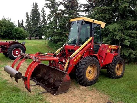 Versatile 150 Loader Farm Tractor Farm Equipment Farm Machinery
