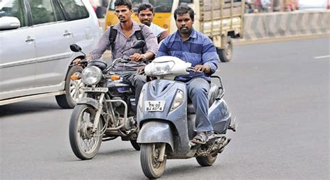 Riders Sans Helmet To Lose Licence