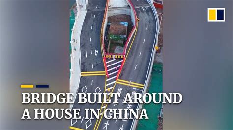 Weil die besitzerin nicht weichen wollte, baute eine firma in china eine autobahn direkt um ihr haus herum. Chinese city builds bridge around house after owner ...