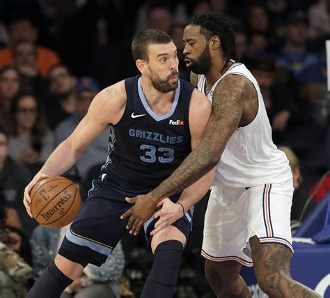 Mike Conley Marc Gasol Help Grizzlies Top Knicks To End Road Skid