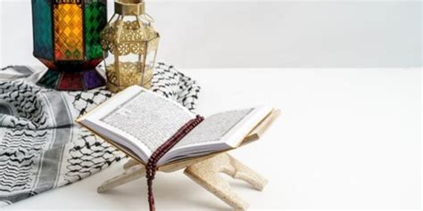 Menjelaskan tentang pertolongan allah pasti datang dan islam akan memperoleh kemenangan. Surat Al Ashr Diturunkan Di Kota - Menghargai Waktu ...