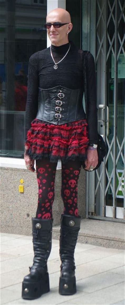 Male Fashion Disasters 21 Of The Worst Dressed Fails Team Jimmy Joe