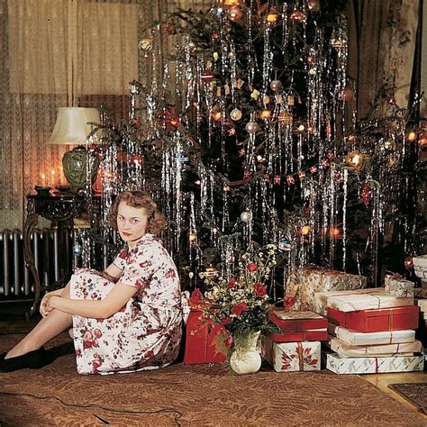 Vintage Christmas Pictures Through The Years 1940s 1990s