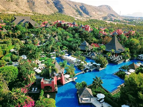 Asia Gardens, an exotic paradise in the heart of the Mediterranean