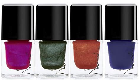 Новая коллекция лаков для ногтей Naomi Campbell х Starlite Shop Nail