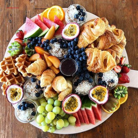 Pin By Алёна On Еда In 2020 Breakfast Platter Food Platters Party