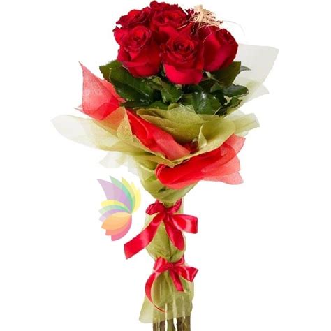 Per scaricare questa immagine, crea un account. Sette rose rosse | Spediamo fiori, dolci e regali a domicilio