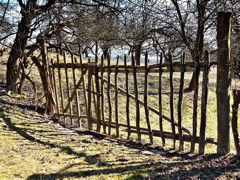 Hd Wallpaper Gateway The Fence Wood Fencing Rails Spring Hurdle
