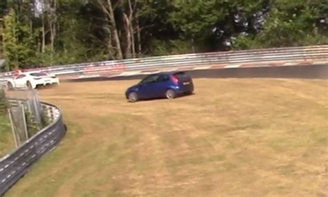 Ford Driver Loses Steering On Nurburgring Almost Causes Ferrari 458