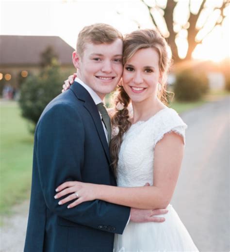Justin Duggar 18 And Claire Spivey 19 Get Married In Texas As