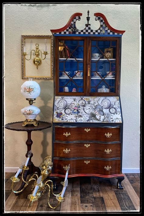 Whimsical Painted Furniture Easy Diy Alice In Wonderland Desk