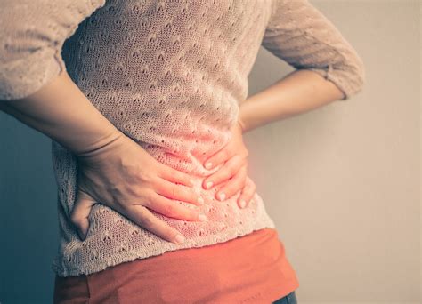 How to prevent a lower back injury. Is your hip pain linked to back strain?