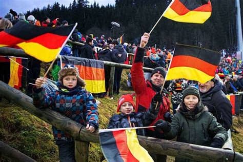 Masculin pays de nationalité : Titisee-Neustadt: Skisprung-Volksfest an der ...