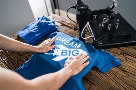 Screen Printing 101 How To Make The Perfect T Shirt Champion