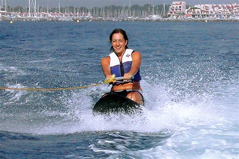 The sparkling beaches will not only provide you with beautiful landscapes but will also offer you some thrilling water sports. Watersports Holidays - Water Sports Activity Holidays