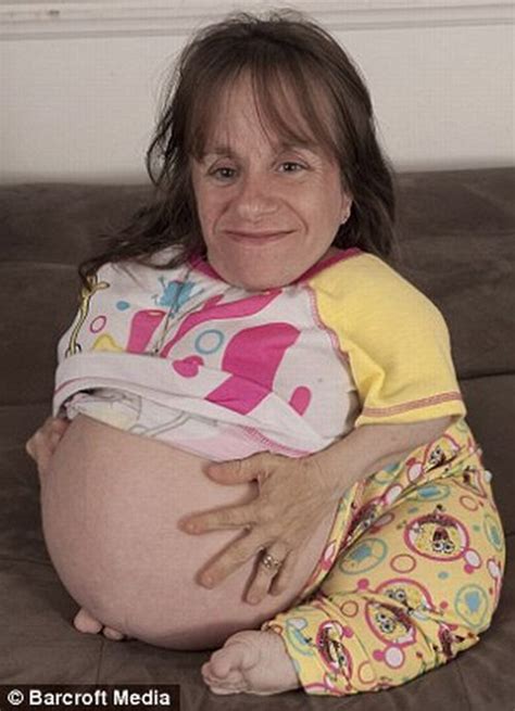 Worlds Smallest Mother Is Pregnant Again 7 Pics