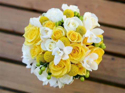Yellow And White Yellow Wedding Flowers Yellow Bridal Bouquets
