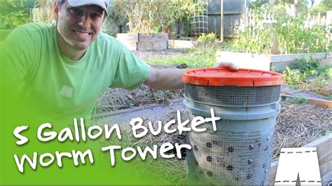 How To Make A Diy 5 Gallon Bucket Worm Tower Youtube