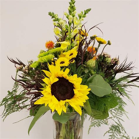Fall Is Coming In Olympia Wa Specialty Floral Design Fall Flower
