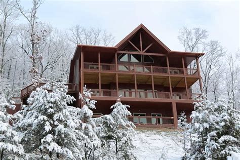 5 Reasons Why Our Large Cabins In The Smoky Mountains Are