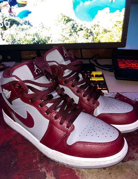 Jordan Brand Jordan 1 Cherrywood Grailed