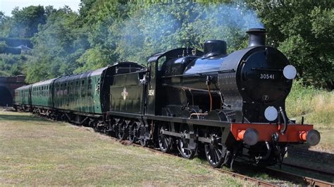 30541 Q Class Locomotive On The Bluebell Railway On 29 July 2022 Youtube