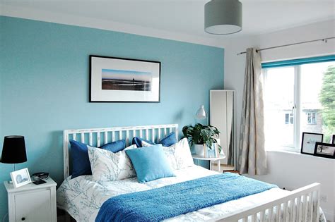 Light Blue And White Bedroom Ideas